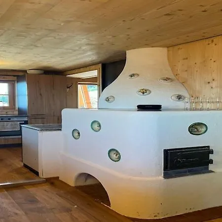 度假居 Panoramic Hut In The Area