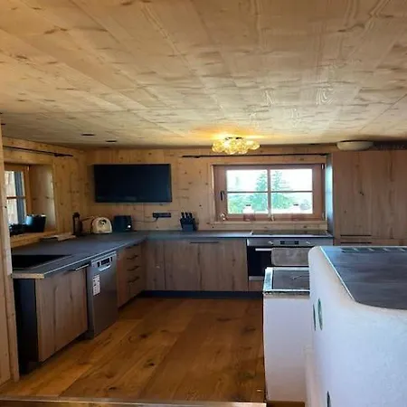 度假居 Panoramic Hut In The Area