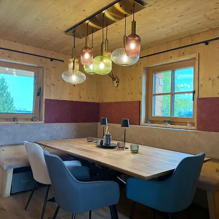 Panoramic Hut In The Area