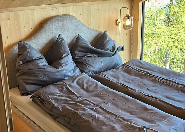 Panoramic Hut In The Area