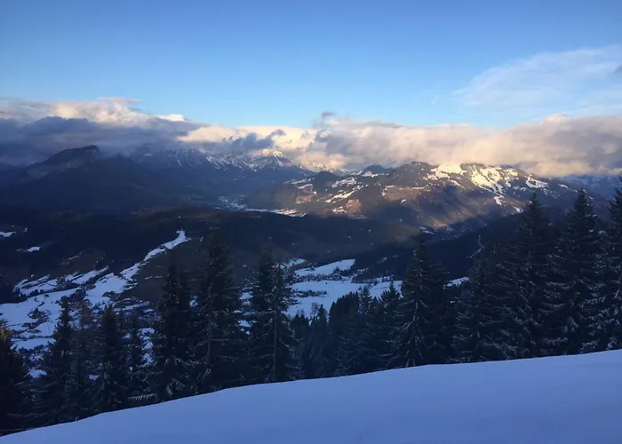 بيت للعطل Panoramic Hut In The Area