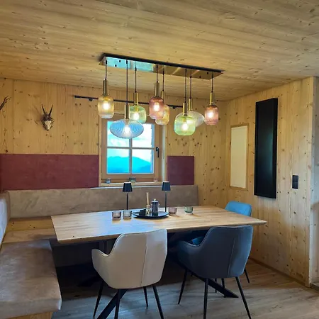 Panoramic Hut In The Area